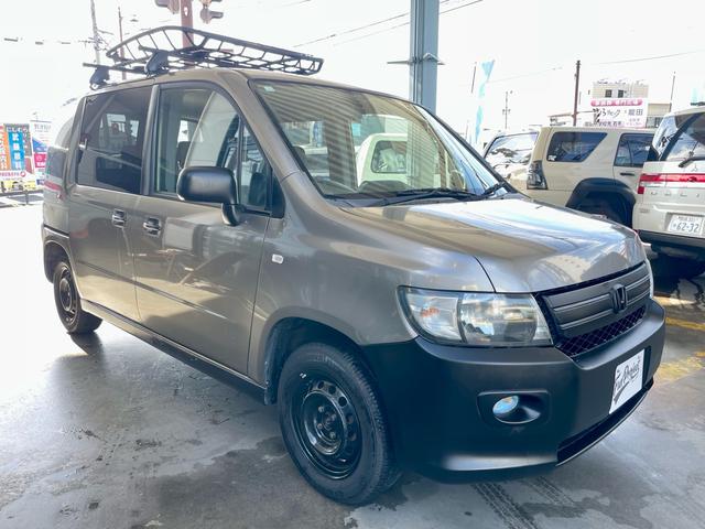 モビリオスパイク ＡＵ　スーリールーフラック　両側スライドドア　純正ナビ　ＥＴＣ（3枚目）