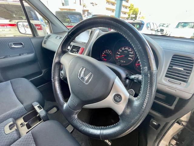 モビリオスパイク ＡＵ　スーリールーフラック　両側スライドドア　純正ナビ　ＥＴＣ（9枚目）