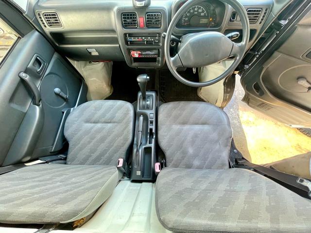 キャリイトラック ＫＣエアコン・パワステ　オートマ　オールペイント　社外オーディオ（12枚目）