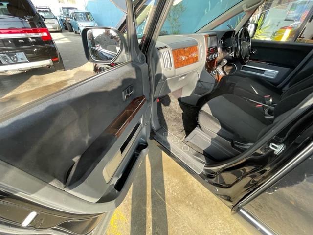 デリカＤ：５ 　ワンオーナー　社外ナビＴＶ　ＥＴＣ　バックカメラ　　フロントバンパープロテクター　ルーフキャリア　両側パワースライドドア（17枚目）