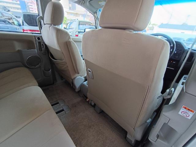 デリカＤ：５ Ｇ　プレミアム　純正ナビＴＶ　後席モニター　バックカメラ　ＥＴＣ　両側パワースライドドア　ロックフォードサウンド　４ＷＤ　左リアドア電動ステップ　パワーリアゲート　スマートキー　フォグライト　純正アルミホイール（35枚目）