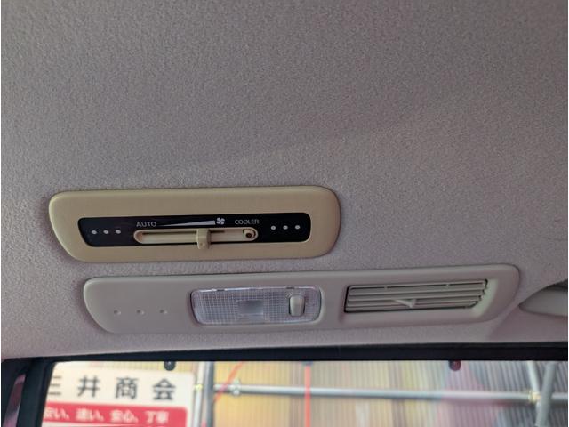 セレナ ハイウェイスター Vセレクション ナビ TV DVD Bluetooth 両側パワースライドドア バックカメラ ETC スマートキー2個 禁煙車 HIDヘッドライト フリップダウンモニター 8人乗り(16枚目)