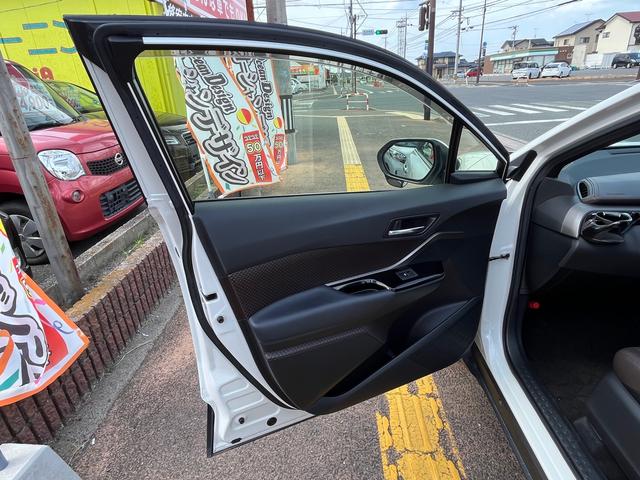 Ｇ　ＬＥＤエディション　☆シーケンシャルウインカー☆シートヒーター☆ホワイト☆カーナビ☆禁煙車☆車検付き☆令和７年６月☆キーレス☆オートライト☆電導格納ミラー☆☆(45枚目)