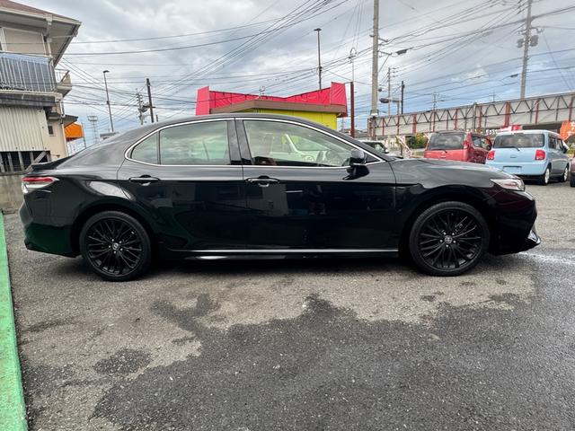 カムリ WSブラックエディション JBLサウンド 前席パワーシート 赤本革シート CarPlay Bluetooth クリアランスソナー LEDライト シートヒーター スマートキー キーレス クルコン 特別仕様車 禁煙車(11枚目)