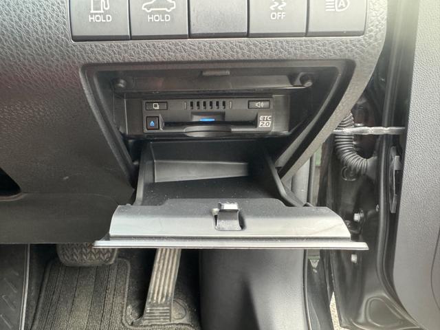 カムリ WSブラックエディション JBLサウンド 前席パワーシート 赤本革シート CarPlay Bluetooth クリアランスソナー LEDライト シートヒーター スマートキー キーレス クルコン 特別仕様車 禁煙車(38枚目)