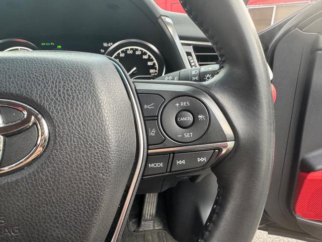 カムリ WSブラックエディション JBLサウンド 前席パワーシート 赤本革シート CarPlay Bluetooth クリアランスソナー LEDライト シートヒーター スマートキー キーレス クルコン 特別仕様車 禁煙車(42枚目)