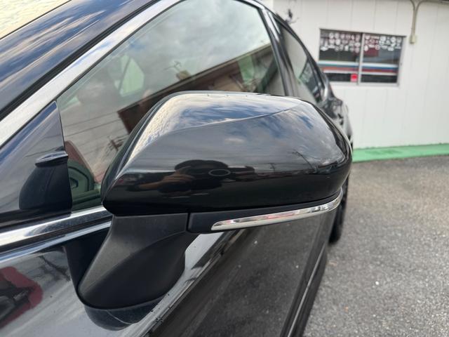 カムリ WSブラックエディション JBLサウンド 前席パワーシート 赤本革シート CarPlay Bluetooth クリアランスソナー LEDライト シートヒーター スマートキー キーレス クルコン 特別仕様車 禁煙車(54枚目)