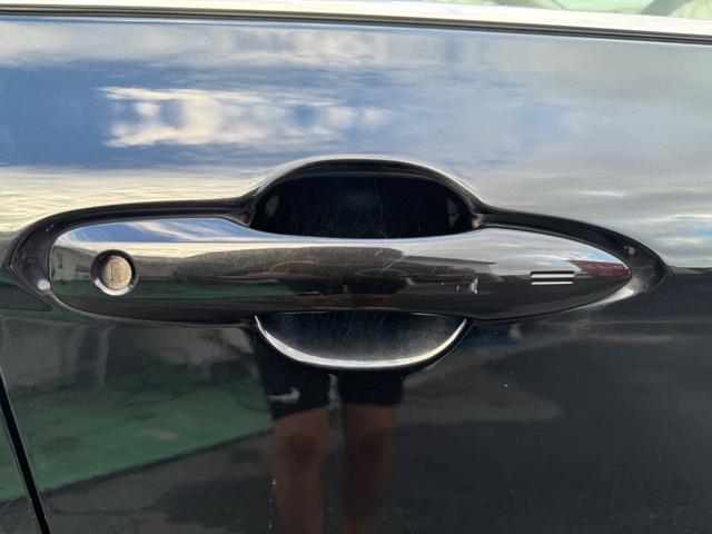 カムリ WSブラックエディション JBLサウンド 前席パワーシート 赤本革シート CarPlay Bluetooth クリアランスソナー LEDライト シートヒーター スマートキー キーレス クルコン 特別仕様車 禁煙車(55枚目)