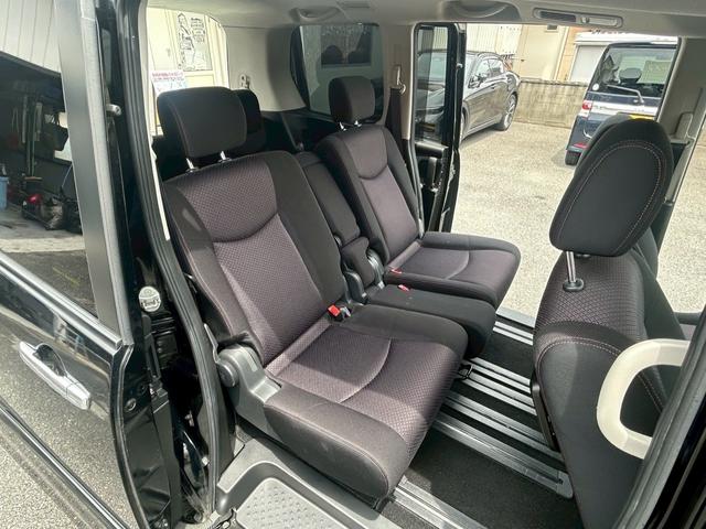 セレナ ハイウェイスター　電格Ｍ　ＡＵＸ　ＵＳＢ　禁煙　運転席エアバッグ　Ａライト　横滑り防止システム　両側スライドドア　ナビ　パワーウインドウ　ＥＴＣ　オートエアコン　パワステ　ＡＢＳ　キーレス　インテリジェントキ　ＷＳＲＳ（18枚目）