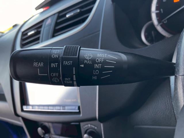 スイフトスポーツ 　エアコン　パワーステアリング　パワーウィンドウ　運転席エアバッグ　助手席エアバッグ　サイドエアバッグ　ＡＢＳ　　ＥＳＣスマートキー　キーレスエントリー電動格納ミラーナビフルセグＢｌｕｅｔｏｏｔｈ　ＣＤ（24枚目）