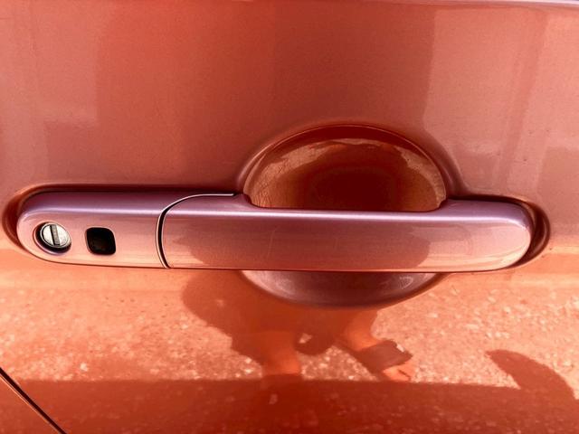 アルトラパン Ｘ　ナビテレビ　地デジフルセグＴＶ　運転席助手席エアバック　エアバック　ＡＣ　パワーウィンド　パワステ　横滑り防止　ＡＢＳ　ＥＴＣ　ポータブルナビ　ＳＤナビゲーション（40枚目）