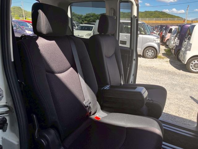 セレナ ハイウェイスター　Ｓ－ハイブリッド　スマートエントリー　地デジテレビ　電格ミラー　禁煙車両　ＳＤ　Ｂカメラ　ＡＢＳ　ナビＴＶ　キーレス　パワーウィンドウ　助手席エアバック　パワーステアリング　運転席エアバック　ＡＵＴＯエアコン　ＶＳＡ（20枚目）