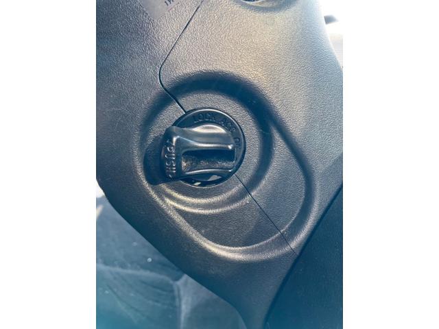 タント カスタムＲＳ　横滑り防止　運転席助手席エアバッグ　ＴＶナビ　インテリジェントキー　ＡＵＴＯエアコン　リモコンキー　ＨＤＤナビ　ＰＳ　パワーウインド　運転席エアバック　ＡＢＳ　電動格納式ミラー　１セグＴＶ（32枚目）