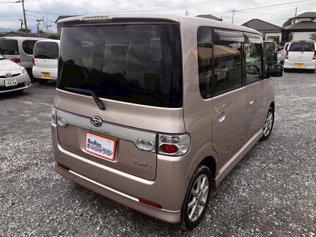 タント カスタムＶＳ　フルフラット　電格ミラー　キーフリーシステム　パワーウインドウ　パワーステアリング　スマートキー　助手席エアバック　エアバッグ　横滑防止装置　エアコン　ＡＢＳ（11枚目）