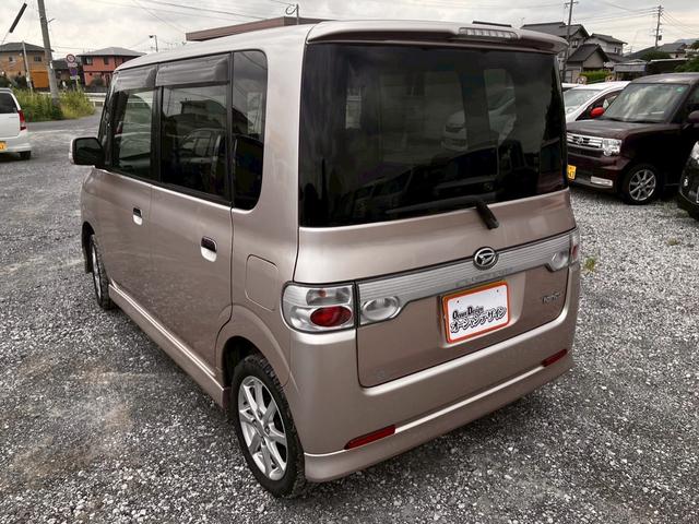 タント カスタムＶＳ　フルフラット　電格ミラー　キーフリーシステム　パワーウインドウ　パワーステアリング　スマートキー　助手席エアバック　エアバッグ　横滑防止装置　エアコン　ＡＢＳ（13枚目）
