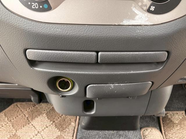 タント カスタムＶＳ　フルフラット　電格ミラー　キーフリーシステム　パワーウインドウ　パワーステアリング　スマートキー　助手席エアバック　エアバッグ　横滑防止装置　エアコン　ＡＢＳ（41枚目）
