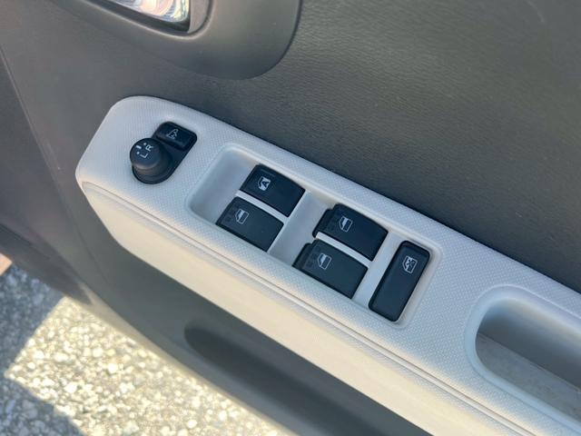 ミラココア ココアプラスＸ　ＴＶナビ　禁煙車両　電格ミラー　ＳＤナビゲーション　助手席エアバック　サイドエアバッグ　全席ＰＷ　ＰＳ　ＡＣ　ＡＢＳ　運転席エアバッグ　横滑り防止　１セグＴＶ（57枚目）