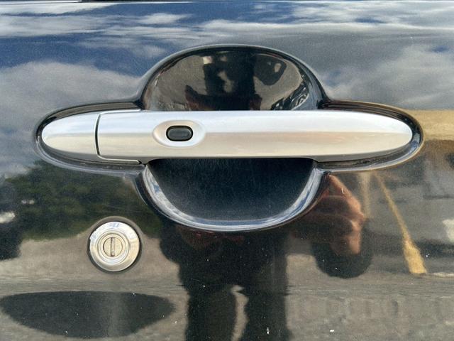 タント カスタムＸ　スマートキー付き　左スライドドア　ＰＷ　Ｗエアバッグ　ＳＲＳ　キーフリーキー　ＳＤナビゲーション　ＥＴＣ車載器　フルオートエアコン　ＰＳ　ＤＶＤ再生可能　ナビＴＶ　電格ミラー　フルセグテレビ　ＡＢＳ（57枚目）