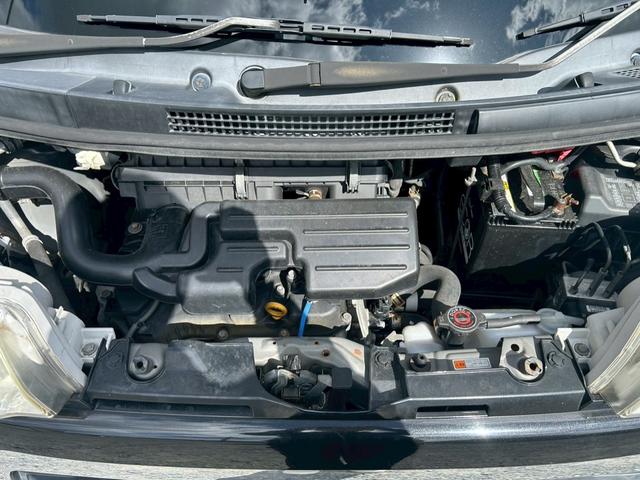 タント カスタムＸ　スマートキー付き　左スライドドア　ＰＷ　Ｗエアバッグ　ＳＲＳ　キーフリーキー　ＳＤナビゲーション　ＥＴＣ車載器　フルオートエアコン　ＰＳ　ＤＶＤ再生可能　ナビＴＶ　電格ミラー　フルセグテレビ　ＡＢＳ（68枚目）