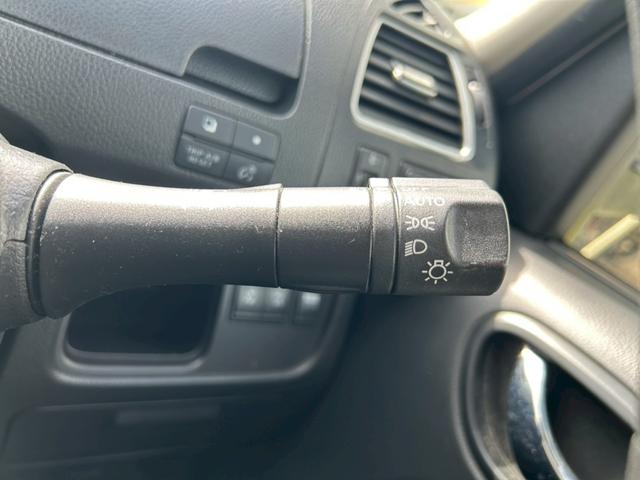 セレナ ハイウェイスターG S-ハイブリッド インテリジェントキー 地デジ オートエアコン SD ETC 横滑り防止機能 パワーステアリング エアバッグ ABS キーレス パワーウインドウ リヤカメラ 両側自動スライドドア 助手席エアバッグ(31枚目)