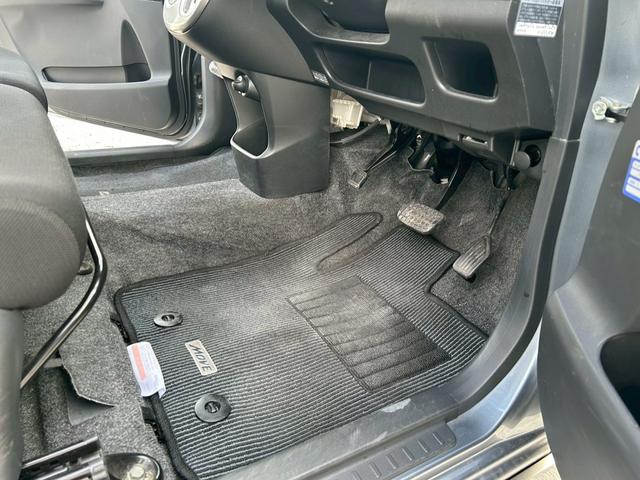 ムーヴ カスタム RS フルセグ地デジ 横滑り防止機能 ナビTV ETC装備 AUTOエアコン Wエアバック PW SD PS ABS 運転席エアバック バックモニター付 ブルートゥースオーディオ AUTOライト(17枚目)