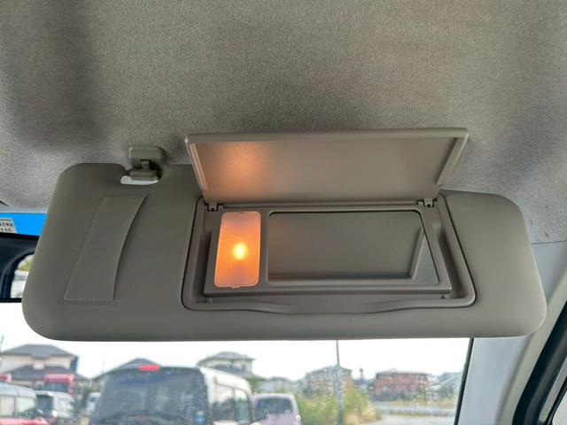 ムーヴ カスタム RS フルセグ地デジ 横滑り防止機能 ナビTV ETC装備 AUTOエアコン Wエアバック PW SD PS ABS 運転席エアバック バックモニター付 ブルートゥースオーディオ AUTOライト(31枚目)