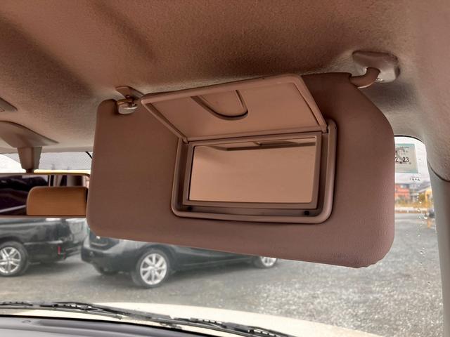 アルトラパン Ｘ　格納ミラー　運転席助手席エアバッグ　スマ－トキ－　キーレススタートシステム　パワーウィンドー　エアバック　オートエアコン　パワステ　ＡＢＳ　横滑防止装置（29枚目）