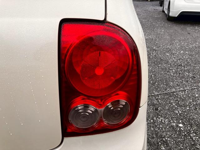 アルトラパン Ｘ　格納ミラー　運転席助手席エアバッグ　スマ－トキ－　キーレススタートシステム　パワーウィンドー　エアバック　オートエアコン　パワステ　ＡＢＳ　横滑防止装置（55枚目）