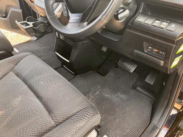 ステップワゴンスパーダ Z 横滑防止 スマキー 地デジTV キーフリー パワーウィンド HDDナビエディション ETC付 ナビ・TV エアコン DVD再生 運転席助手席エアバック エアバック ABS PS アラウンドビューカメラ(19枚目)