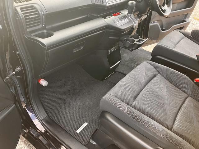 ステップワゴンスパーダ Z 横滑防止 スマキー 地デジTV キーフリー パワーウィンド HDDナビエディション ETC付 ナビ・TV エアコン DVD再生 運転席助手席エアバック エアバック ABS PS アラウンドビューカメラ(21枚目)