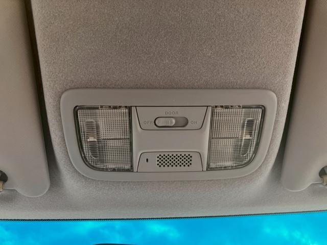 ステップワゴンスパーダ Z 横滑防止 スマキー 地デジTV キーフリー パワーウィンド HDDナビエディション ETC付 ナビ・TV エアコン DVD再生 運転席助手席エアバック エアバック ABS PS アラウンドビューカメラ(46枚目)