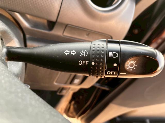 タント Ｇスペシャル　運転席助手席エアバック　パワーウィンド　運転席エアバッグ　キーフリー　エアコン　ＡＢＳ　パワステ　横滑り防止装置　ミュージックプレイヤー接続可　スマ－トキ－　電格ドアミラー（32枚目）