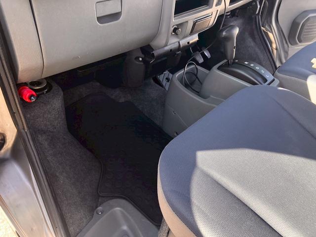 NV100クリッパーバン GX パワーステアリング エアバッグ エアコン ABS パワーウインド 助手席エアバック(21枚目)