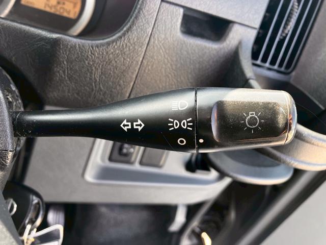 NV100クリッパーバン GX パワーステアリング エアバッグ エアコン ABS パワーウインド 助手席エアバック(26枚目)