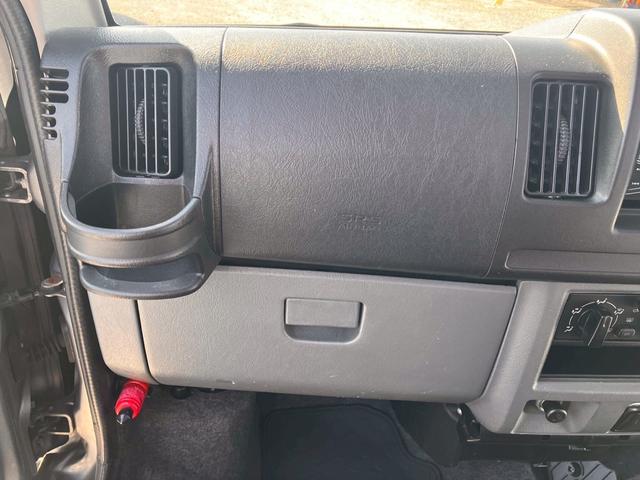 NV100クリッパーバン GX パワーステアリング エアバッグ エアコン ABS パワーウインド 助手席エアバック(35枚目)