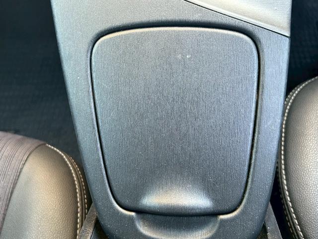 プリウス Ｇ　格納ミラー　Ｂｌｕｅｔｏｏｔｈ音楽　スマ－トキ－　パワーステアリング　エアバック　ナビ＆ＴＶ　サイドエアバック　ＡＡＣ　ＳＤナビゲーション　クルコン　ＥＳＣ　キーフリーシステム　パワーウィンドウ（45枚目）