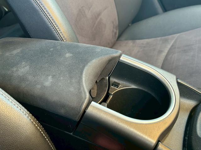 プリウス Ｇ　格納ミラー　Ｂｌｕｅｔｏｏｔｈ音楽　スマ－トキ－　パワーステアリング　エアバック　ナビ＆ＴＶ　サイドエアバック　ＡＡＣ　ＳＤナビゲーション　クルコン　ＥＳＣ　キーフリーシステム　パワーウィンドウ（47枚目）