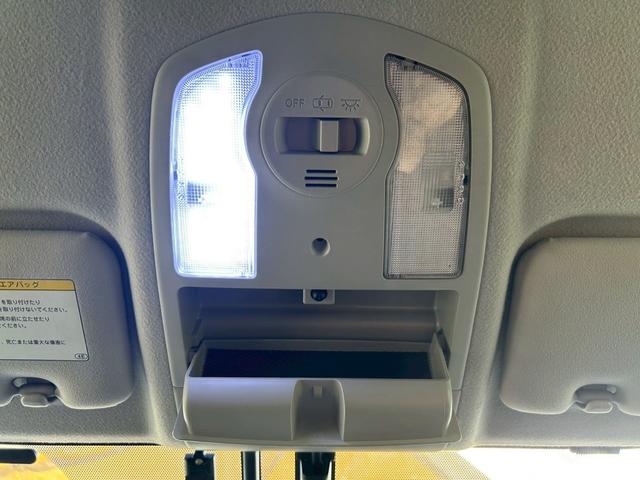 プリウス Ｇ　格納ミラー　Ｂｌｕｅｔｏｏｔｈ音楽　スマ－トキ－　パワーステアリング　エアバック　ナビ＆ＴＶ　サイドエアバック　ＡＡＣ　ＳＤナビゲーション　クルコン　ＥＳＣ　キーフリーシステム　パワーウィンドウ（63枚目）