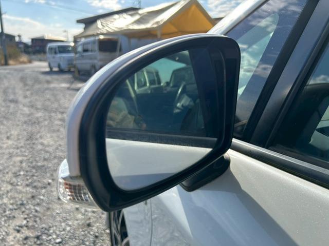 プリウス Ｇ　格納ミラー　Ｂｌｕｅｔｏｏｔｈ音楽　スマ－トキ－　パワーステアリング　エアバック　ナビ＆ＴＶ　サイドエアバック　ＡＡＣ　ＳＤナビゲーション　クルコン　ＥＳＣ　キーフリーシステム　パワーウィンドウ（74枚目）