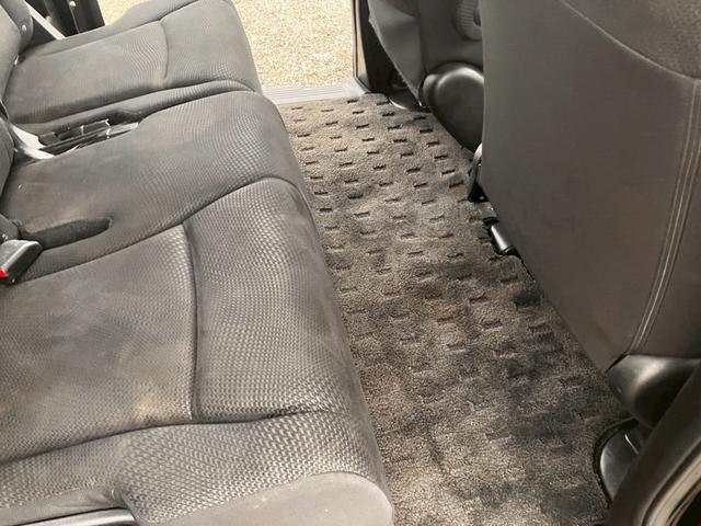 ステップワゴンスパーダ Ｚ　インターナビセレクション　両側自動スライドドア　横滑り防止機能　パワステ　フルセグ　スマ－トキ－　ＡＢＳ　パワーウィンドウ　エアバッグ　ＳＤナビ　キーレスエントリーキー　ナビ・ＴＶ　フルオートエアコン　電動格納ドアミラー（24枚目）