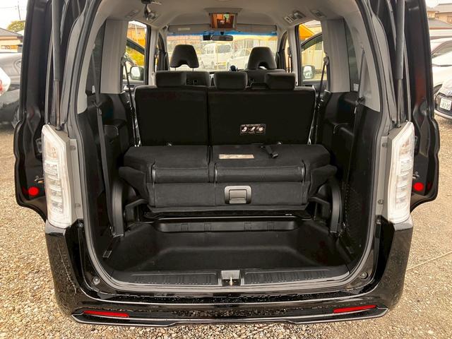 ステップワゴンスパーダ Ｚ　インターナビセレクション　両側自動スライドドア　横滑り防止機能　パワステ　フルセグ　スマ－トキ－　ＡＢＳ　パワーウィンドウ　エアバッグ　ＳＤナビ　キーレスエントリーキー　ナビ・ＴＶ　フルオートエアコン　電動格納ドアミラー（26枚目）