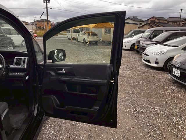 ステップワゴンスパーダ Ｚ　インターナビセレクション　両側自動スライドドア　横滑り防止機能　パワステ　フルセグ　スマ－トキ－　ＡＢＳ　パワーウィンドウ　エアバッグ　ＳＤナビ　キーレスエントリーキー　ナビ・ＴＶ　フルオートエアコン　電動格納ドアミラー（51枚目）