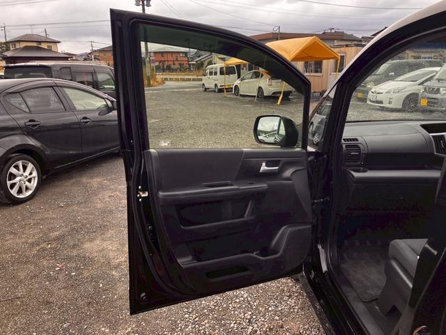 ステップワゴンスパーダ Ｚ　インターナビセレクション　両側自動スライドドア　横滑り防止機能　パワステ　フルセグ　スマ－トキ－　ＡＢＳ　パワーウィンドウ　エアバッグ　ＳＤナビ　キーレスエントリーキー　ナビ・ＴＶ　フルオートエアコン　電動格納ドアミラー（52枚目）