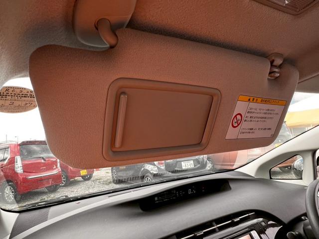 プリウス Ｓツーリングセレクション　スマキ－　Ｂカメ　ＳＤナビゲーション　地デジフルセグ　サイドエアバッグ　キーレス　Ｗエアバック　横滑り防止機能　パワステ　エアＢ　ＴＶナビ　ＡＵＴＯエアコン　ＡＢＳ　パワーウィンドウ　ＥＴＣ装着車（47枚目）