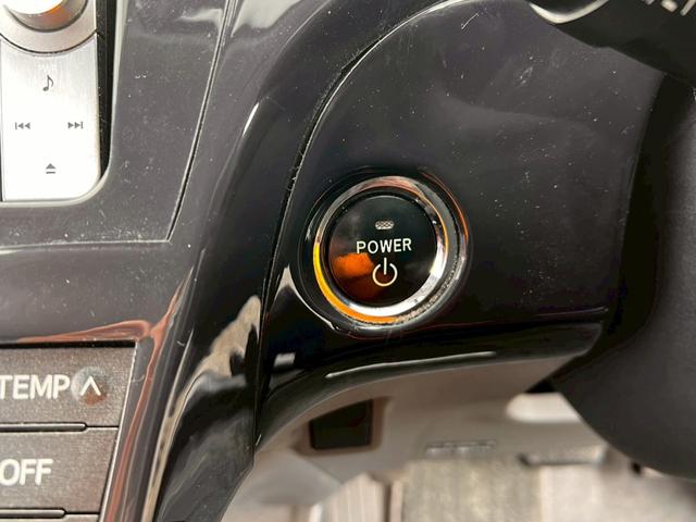 プリウス Ｓツーリングセレクション　スマキ－　Ｂカメ　ＳＤナビゲーション　地デジフルセグ　サイドエアバッグ　キーレス　Ｗエアバック　横滑り防止機能　パワステ　エアＢ　ＴＶナビ　ＡＵＴＯエアコン　ＡＢＳ　パワーウィンドウ　ＥＴＣ装着車（53枚目）