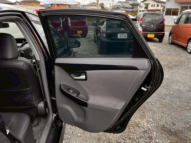 プリウス Ｓツーリングセレクション　スマキ－　Ｂカメ　ＳＤナビゲーション　地デジフルセグ　サイドエアバッグ　キーレス　Ｗエアバック　横滑り防止機能　パワステ　エアＢ　ＴＶナビ　ＡＵＴＯエアコン　ＡＢＳ　パワーウィンドウ　ＥＴＣ装着車（62枚目）