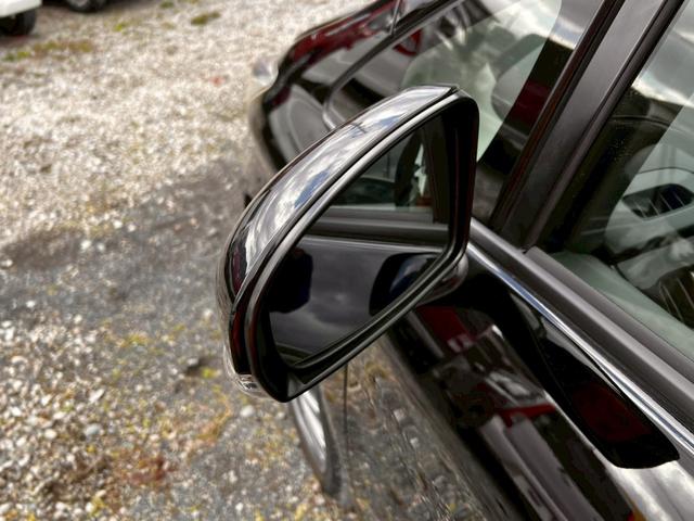 プリウス Ｓツーリングセレクション　スマキ－　Ｂカメ　ＳＤナビゲーション　地デジフルセグ　サイドエアバッグ　キーレス　Ｗエアバック　横滑り防止機能　パワステ　エアＢ　ＴＶナビ　ＡＵＴＯエアコン　ＡＢＳ　パワーウィンドウ　ＥＴＣ装着車（66枚目）