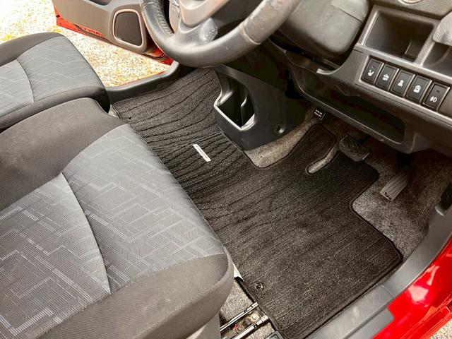 ワゴンＲスティングレー Ｘ　ＡＵＸ接続　ＵＳＢ接続　フルオートエアコン　キーレスエントリー　スマートキー　パワステ　エアバック　ＥＳＣ　ＡＢＳ　両席エアバック　パワーウィンドウ（20枚目）