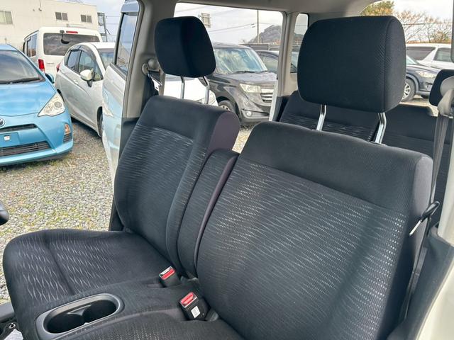 ゼストスパーク Ｗ　Ｂカメラ　運転席助手席エアバック　ＥＴＣ付き　電格ミラー　ＳＤ　スマートキー付　パワーウインド　ＤＶＤ再生可能　キーフリー　ワンセグテレビ　エアコン　パワーステアリング　横滑り防止装置　ＡＢＳ　ＵＳＢ（21枚目）