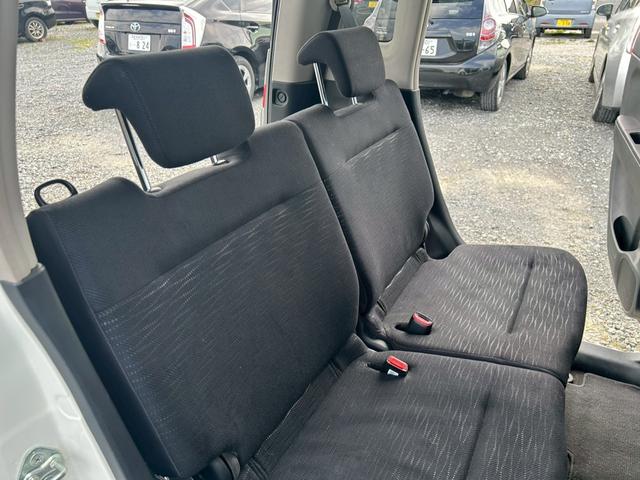 ゼストスパーク Ｗ　Ｂカメラ　運転席助手席エアバック　ＥＴＣ付き　電格ミラー　ＳＤ　スマートキー付　パワーウインド　ＤＶＤ再生可能　キーフリー　ワンセグテレビ　エアコン　パワーステアリング　横滑り防止装置　ＡＢＳ　ＵＳＢ（23枚目）